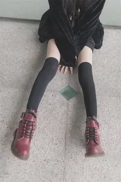风之领域精品写真@No.145 纤细的黑丝小长腿 [48P/186MB] - 1