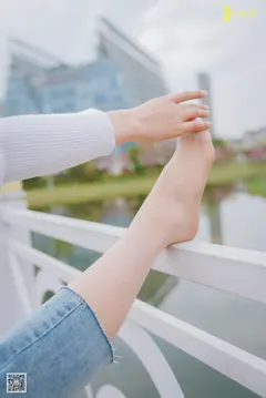 [SIEE丝意] No.446 维维 春光望秋 [48P/130MB] - 2