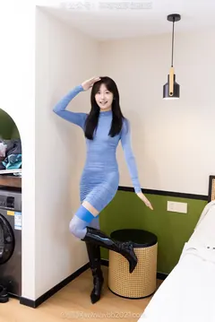 [BoBoSocks袜啵啵]NO.605 香菜-高跟长靴、薄蓝丝、薄黑丝[148P/1V/6.95GB] - 2