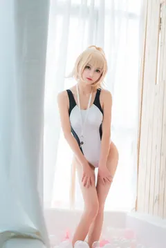风之领域精品写真@No.181 黑白条纹泳装 [39P/362MB] - 3
