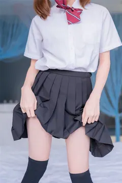 风之领域精品写真@No.193 床上的黑丝JK [38P/396MB] - 2