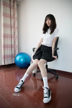 勿恋传媒 No.371：猫耳-百褶裙的花瓣 [206P/1V/6.34G] - 3
