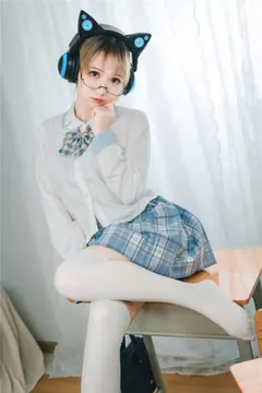 风之领域精品写真@No.202 爱听歌的白丝喵喵酱 [39P/278MB] - 2