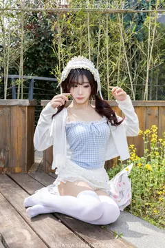 丝恋摄影 NO.007 小梦-白色JK 超短裙 白色丝袜 黑色皮鞋[285P/1V/3.17GB]
