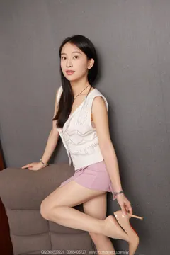 [IESS异思趣向] 2025.10.12 丝享家2182：小婕《可爱女人（上）》[88P/106MB] - 2