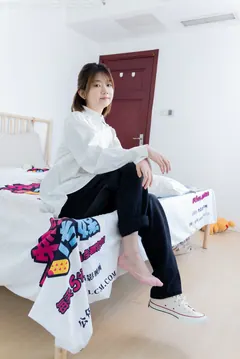勿恋传媒 NO.2554 欢欢-帆布鞋、粉色船袜[160P/1V/5.00GB] - 4