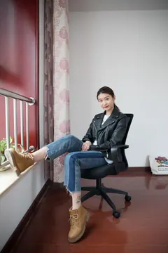勿恋传媒 No.384 言言-沙漠之花 [154P/1V/4.29G] - 4