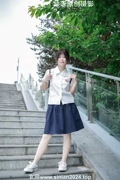 丝恋摄影 NO.016 泡芙-白色衬衫 jk短裙 肉色薄丝 白色帆布鞋[290P/1V/5.18GB] - 2