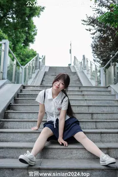 丝恋摄影 NO.016 泡芙-白色衬衫 jk短裙 肉色薄丝 白色帆布鞋[290P/1V/5.18GB] - 3