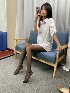 三禾摄影 NO.051 白衬衣 黑丝 高跟[138P/9V/1.36GB]