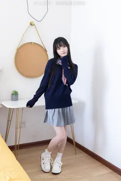 [BoBoSocks袜啵啵]NO.635 甜甜圈-板鞋、白棉袜、裸足、学苑风[186P/1V/6.38GB] - 2