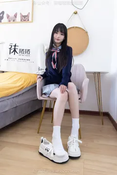[BoBoSocks袜啵啵]NO.635 甜甜圈-板鞋、白棉袜、裸足、学苑风[186P/1V/6.38GB] - 3