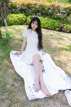 甜予摄影 NO.199 小橙子 风絮未央[131P/2V/9.33G]