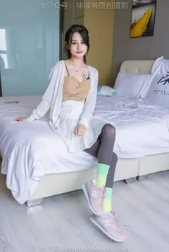 勿恋传媒 积分兑换14期[151P/1V/5.29G] - 2