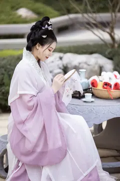 [YITUYU艺图语]2023.02.08 添丁 一堆零一[38+1P/391MB] - 4
