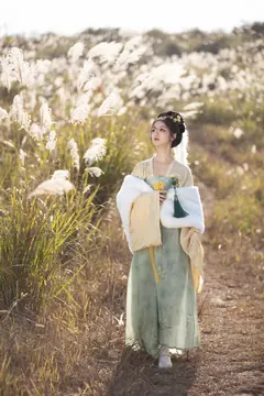 [YITUYU艺图语]2023.02.09 芦苇晚风鸣 晚江亭[25+1P/263MB] - 1