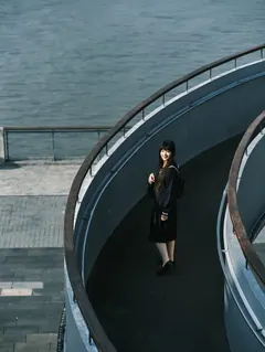 [YITUYU艺图语]2023.02.09 轮渡 宵宵喵[52+1P/996MB] - 2