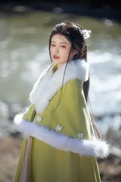 [YITUYU艺图语]2023.02.10 逢秋 梨一依[20+1P/241MB] - 1