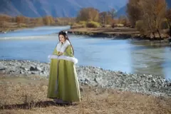 [YITUYU艺图语]2023.02.10 逢秋 梨一依[20+1P/241MB] - 3