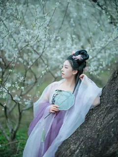 [YITUYU艺图语]2023.02.18 梅花三弄 乐嫣[26+1P/275MB] - 2