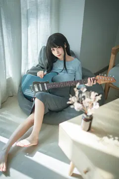 三無人型 – 吉他美眉[24P/223MB] - 1