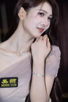 精选街拍作品 NO.6610 网荭玉姐车模蔡悦[109P/176MB] - 4