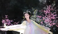[YITUYU艺图语]2023.02.23 幸得识卿桃花面 瑜瑾[25+1P/516MB] - 2