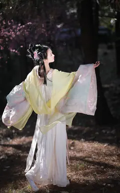 [YITUYU艺图语]2023.02.23 幸得识卿桃花面 瑜瑾[25+1P/516MB] - 3