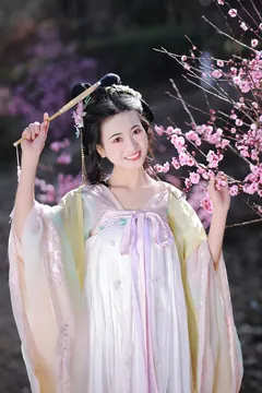 [YITUYU艺图语]2023.02.23 幸得识卿桃花面 瑜瑾[25+1P/516MB] - 4
