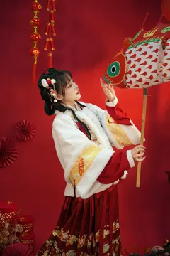 [YITUYU艺图语]2023.02.28 新年汉服 滕[23+1P/463MB] - 1