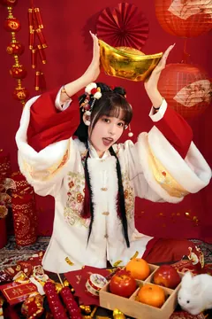 [YITUYU艺图语]2023.02.28 新年汉服 滕[23+1P/463MB] - 3
