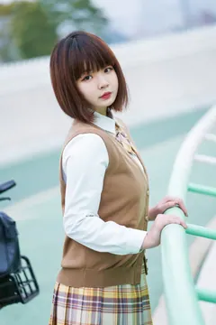 [YITUYU艺图语]2023.03.03 马卡龙骑手 中亦[20+1P/613MB] - 2