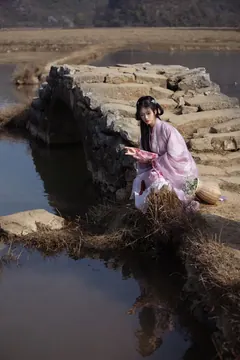 [YITUYU艺图语]2023.03.04 春渚 晚江亭[38+1P/403MB] - 4
