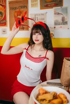鹿八岁 – 麦门打工日记[17P/490MB] - 3