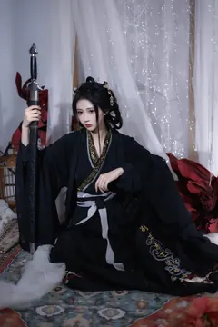 [YITUYU艺图语]2023.03.08 侠客道 绮罗生的小苏苏[24+1P/220MB] - 1