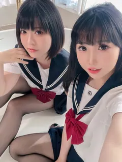 面饼仙儿 x 半半子 – 少女幻想の刻[79P/494MB] - 2