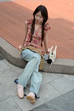 爱月下 113期 [100P/1V/8G] - 3