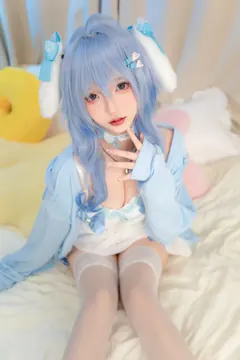神楽板真冬 – 甘雨降临[75P/2V/816MB] - 3