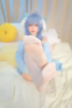 神楽板真冬 – 甘雨降临[75P/2V/816MB] - 4
