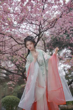 [YITUYU艺图语]2023.03.21 弄花香满衣 悦璃[21+1P/345MB] - 1