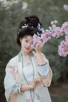 [YITUYU艺图语]2023.03.23 樱落雨 姚姚[28+1P/555MB] - 1