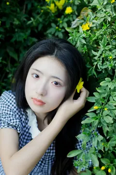 [YITUYU艺图语]2023.04.02 故事的小黄花 木柚[27+1P/341MB] - 4