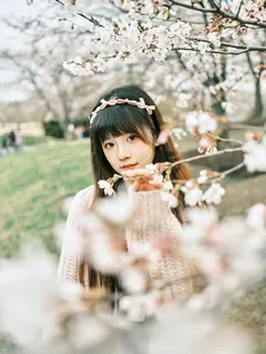 [YITUYU艺图语]2023.04.03 染井吉野樱 宵宵喵[77+1P/1.11GB] - 2