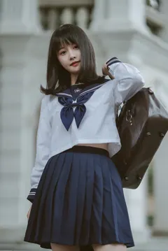 [YITUYU艺图语]2023.04.04 跟那年的我们好好告别 园子[53+1P/753MB] - 2