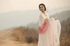 [YITUYU艺图语]2023.04.06 莫道桑榆晚，为霞尚满天 贝贝爱吃山竹[21+1P/257MB] - 2