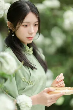 [YITUYU艺图语]2023.04.07 人间四月 雨洁[26+1P/206MB] - 2