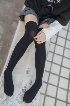 少女秩序 EXVOL.04 黑丝控[63P/470MB] - 1