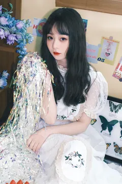 [YITUYU艺图语]2023.04.10 被鲜花包围的浪漫 林野昭昭[19+1P/410MB] - 4