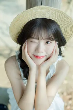 [YITUYU艺图语]2023.04.12 尝一口夏天 不吃海带 [31+1P/334MB] - 1