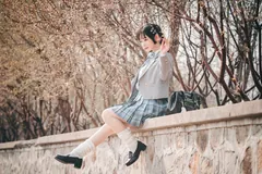 [YITUYU艺图语]2023.04.14 灰色JK 桃墨公子x [21+1P/194MB] - 1